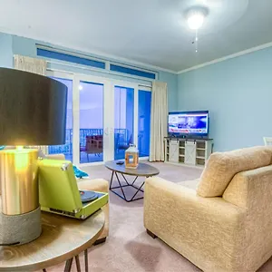 Large 3 Bd Penthouse 2034 In Laketown, Great Views And Amenities! Holiday home Panama City Beach