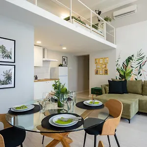 Apartment Holidays Chic, Budapest